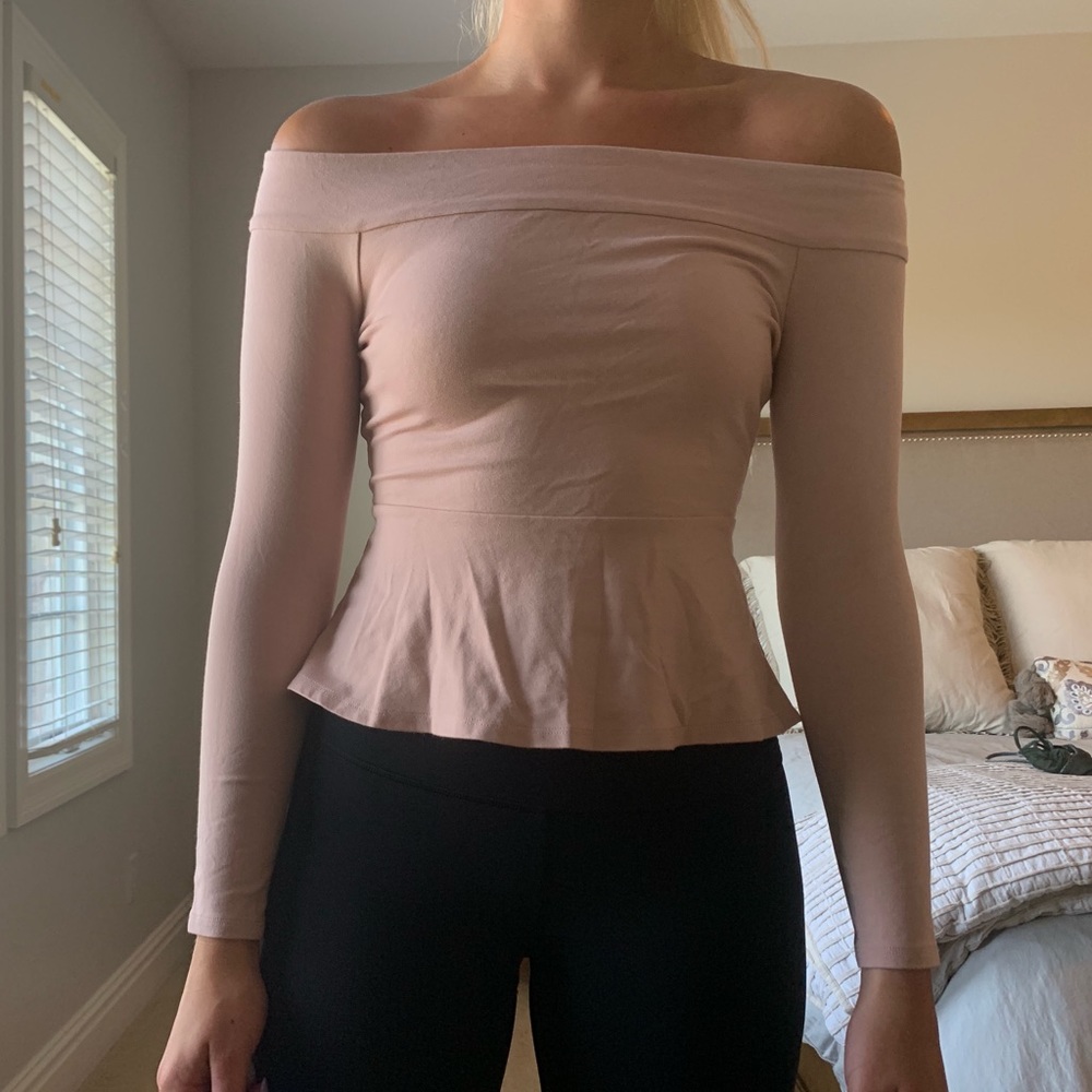 BCBG off the shoulder top